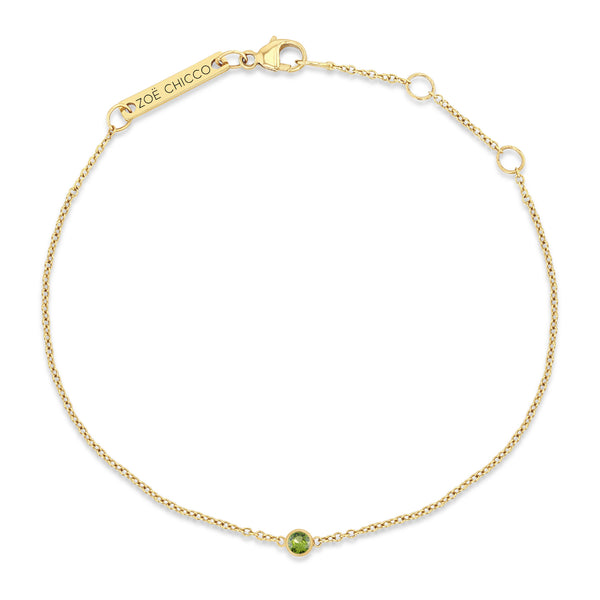 top down view of a Zoe Chicco 14k Single Peridot Bezel Chain Bracelet | August Birthstone