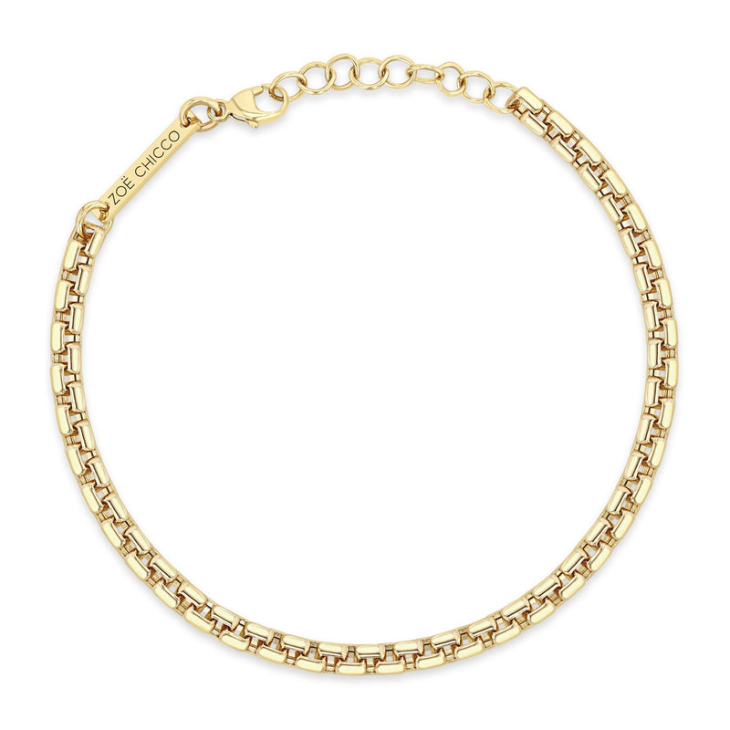top down view of a Zoë Chicco 14k Gold Large Box Chain Bracelet