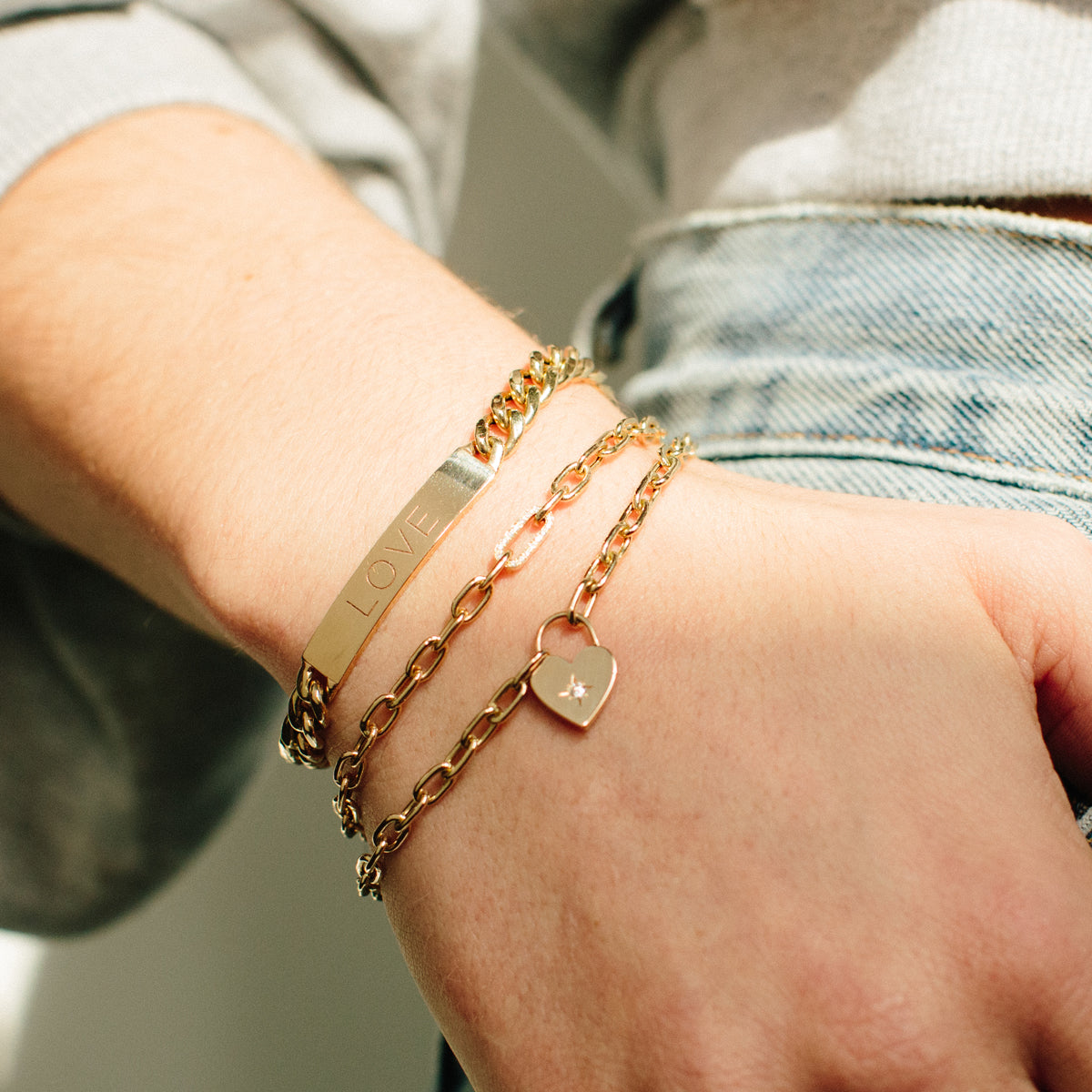 14k Medium Square Oval Chain Bracelet with Pavé Diamond Link