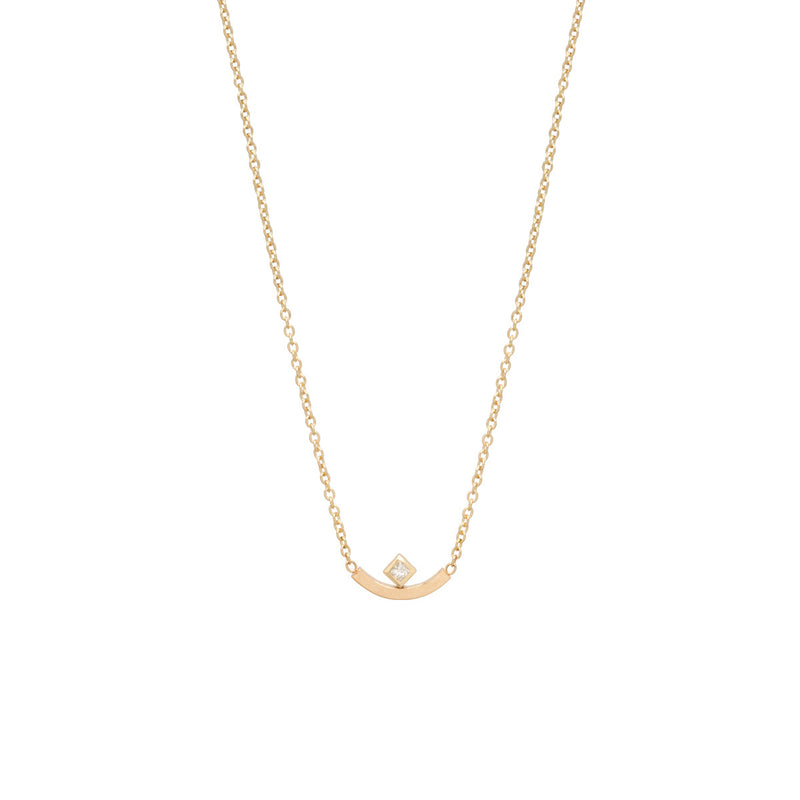 Zoë Chicco 14kt Yellow Gold Princess Cut Diamond Curved Bar Necklace