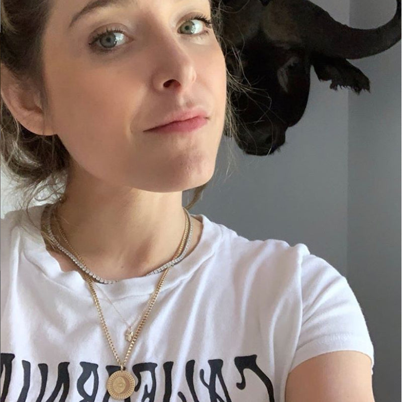 Jenny Mollen wearing a Zoe Chicco 14k Gold Medium Celestial Protection Medallion Small Curb Chain Necklace