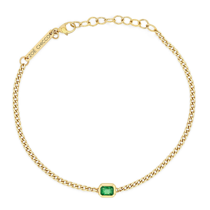 top down view of a Zoë Chicco 14k Gold Emerald Cut Emerald XS Curb Chain Bracelet