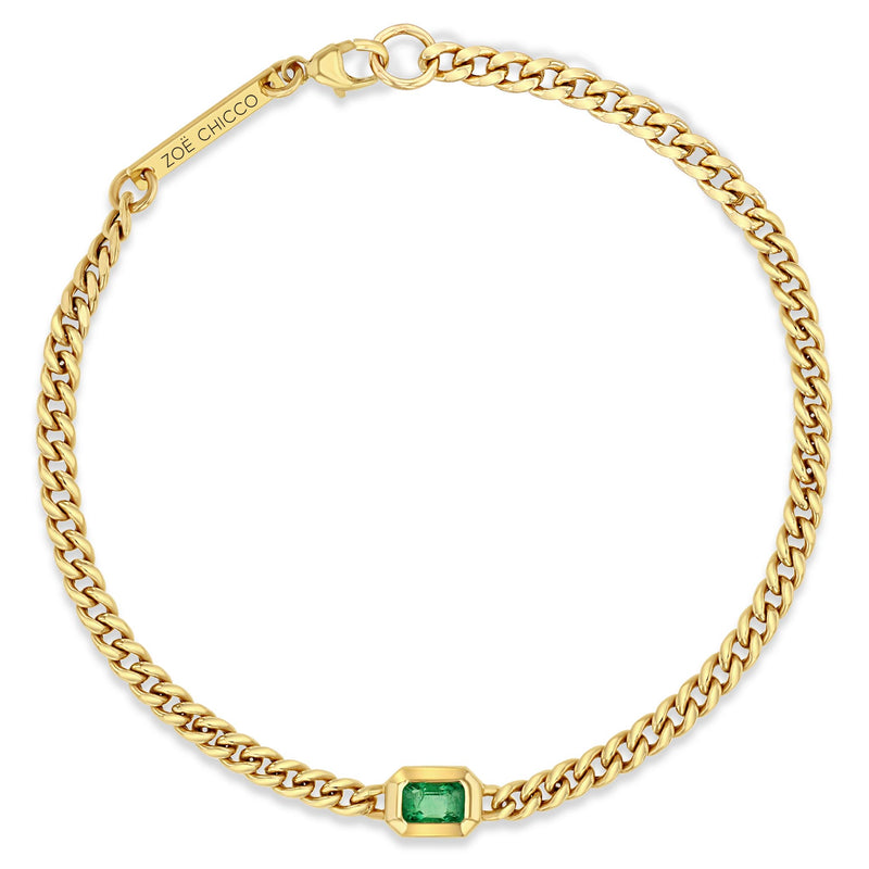 top down view of a Zoë Chicco 14k Gold Small Curb Chain Emerald Cut Emerald Bezel Bracelet
