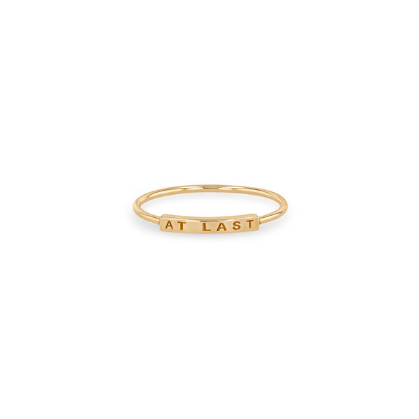 Zoë Chicco 14kt Gold Engraved Nameplate Ring
